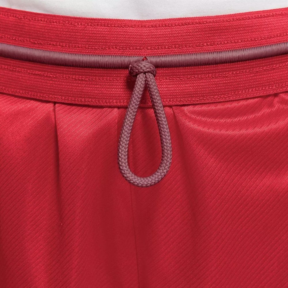 NWT Nike Women's Dri-FIT ISoFly Basketball Shorts - Picture 5 of 5